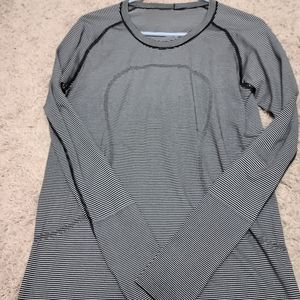 Lululemon swiftly tech long sleeve crew
